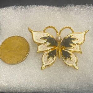 Elegant Gold Tone Enamel Butterfly Brooch